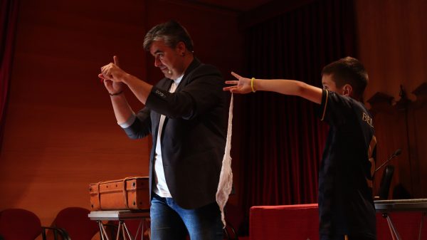 Premios de la Caridad en Lugo - Actuación del Mago Rafa