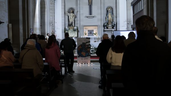 Vigilia por el trabajo decente en la parroquia de san froilán de lugo