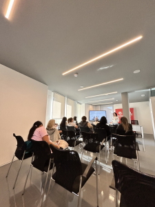 taller sobre Salud Sexual impartido dentro del Ciclo de Salud Integral para la Mujer