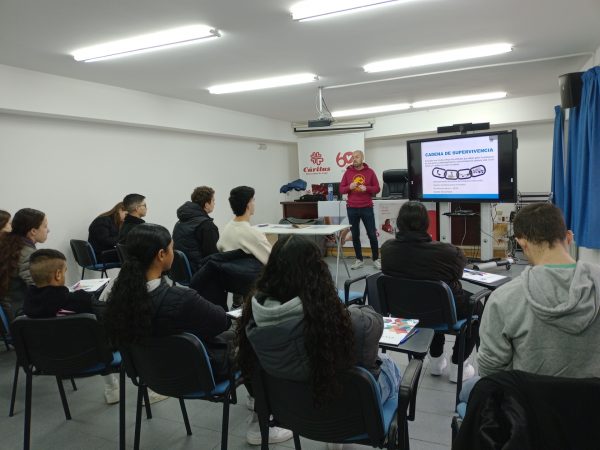 taller de primeros auxilios para adolescentes